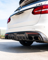 MERCEDES W205 C63 & C63S SALOON 4DR DIFFUSEUR ET ECHAPPEMENT EN FIBRE DE CARBONE - STYLE B