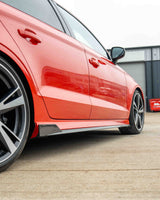 JUPES LATÉRALES EN FIBRE DE CARBONE AUDI A3/S3/RS3 8V BERLINE