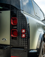 ENSEMBLE DE GARNITURES ANTI-RAYURES NOIR BRILLANT LAND ROVER DEFENDER L663 110
