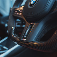 BMW Gxx M2, M3, M4 1,2,3,4 SERIES VOLANT À BASE PLATE À LED EN FIBRE DE CARBONE / ALCANTARA AVEC CHAUFFAGE