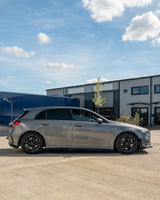 BAS DE CAISSE LATÉRAUX NOIRS BRILLANTS POUR MERCEDES CLASSE A W177 & V177 2018+