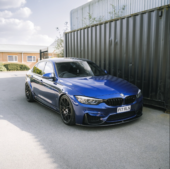 BMW F80 Carbon Fibre Splitter Fitting 