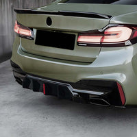 BMW G30/G31 5 SERIES LCI 2020-2023 GLOSS BLACK DIFFUSER WITH LED