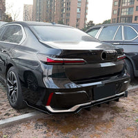 BMW G70/G73 7 SERIES 2022+ GLOSS BLACK DIFFUSER