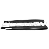 BMW X6 G06 LCI 2024+ CARBON FIBRE SIDE SKIRTS-Side Skirts-CT CARBON-CT Carbon - High-quality carbon fiber and gloss black aerodynamic parts for premium sports and luxury vehicles.