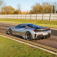 FERRARI 488 PISTA CARBON FIBRE KIT - CT DESIGN