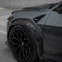 LAMBORGHINI URUS CARBON FIBRE FULL WIDE ARCH KIT - CT DESIGN