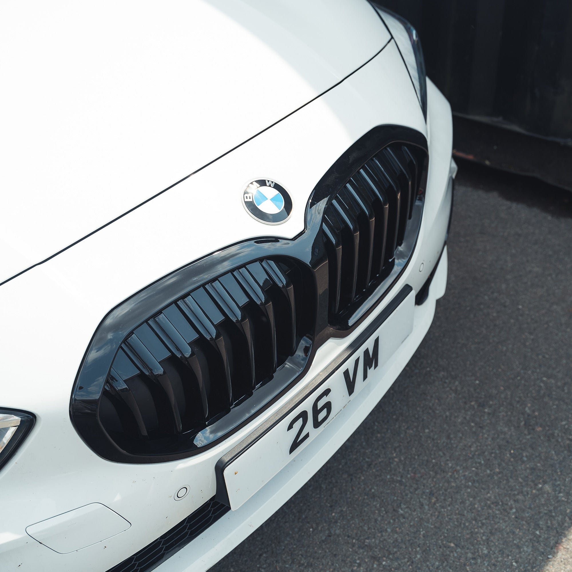 BMW 1 Series F20 F21 Single Slat Grill: Gloss Black