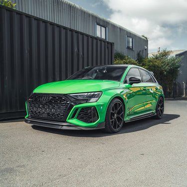 CT CARBON SPLITTER AUDI RS3 8Y CARBON FIBRE SIDE SKIRTS - CT DESIGN