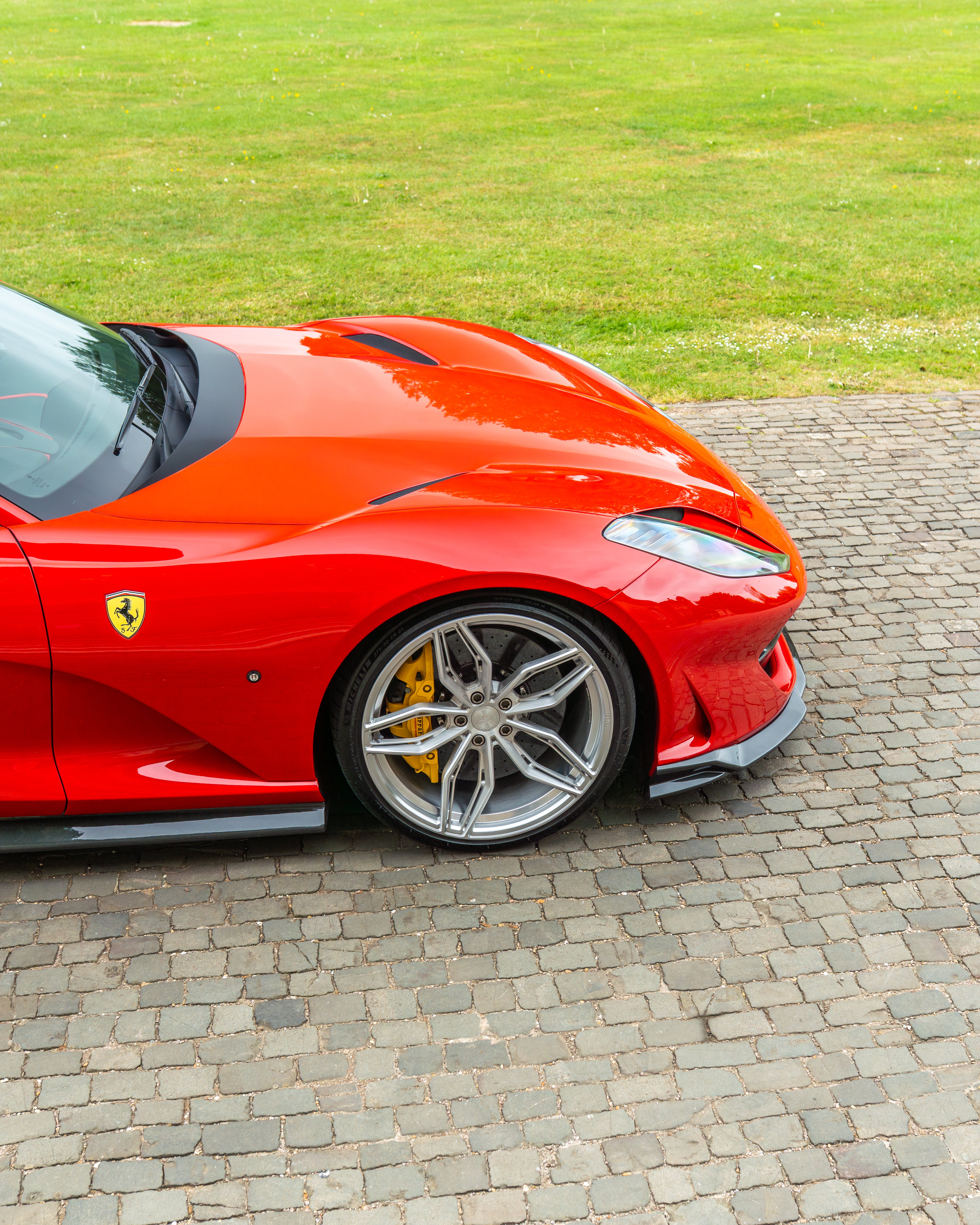 Ferrari Splitter FERRARI 812 SUPERFAST & GTS CARBON FIBRE SPLITTER- CT DESIGN | CT ...